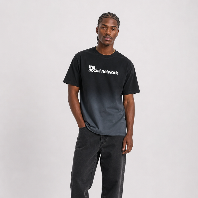 Social Networks | YNGN Iconic | Black Ombré Washed Boxy Fit T-shirt